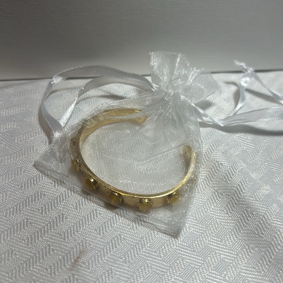 Kate spade bangle bracelet NWOT yellow gold - Picture 7 of 7